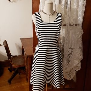 EXPRESS BLACK & WHITE STRIPE DRESS